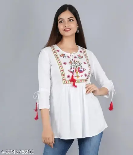 Pretty Feminine Women Tops & Tunics